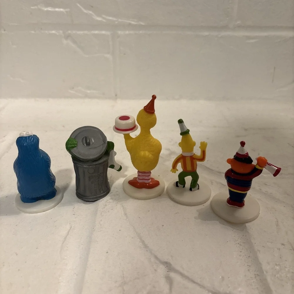 VIntage Wilton Sesame Street Jim Henson Birthday Cake toppers-5 pieces